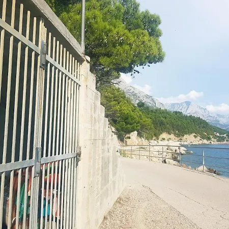 Skalinada With Sea View Daire