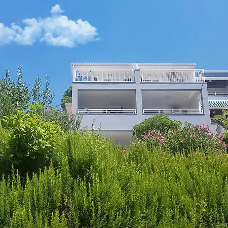 Skalinada With Sea View Apartament Brela