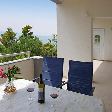 Skalinada With Sea View Apartament Brela