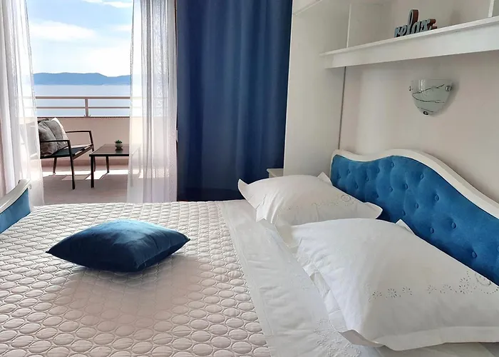 Skalinada With Sea View Apartamento