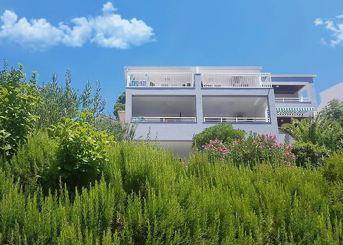 Skalinada With Sea View Apartamento Brela
