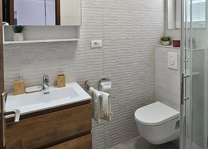 Skalinada With Sea View *